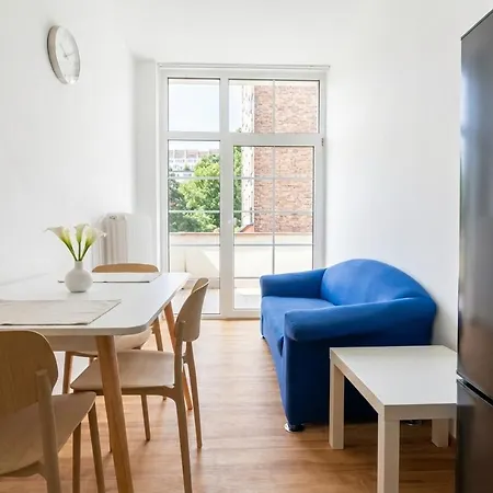 דירה Stylish In Quiet Villa, 4