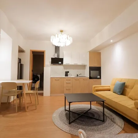 Stylish In Quiet Villa, 4 * פראג